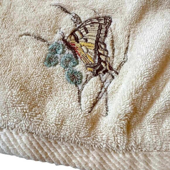 Vtg Butterfly Seashell Embroidered Towel Bath Fingertip Set Rope Trim - Picture 11 of 16